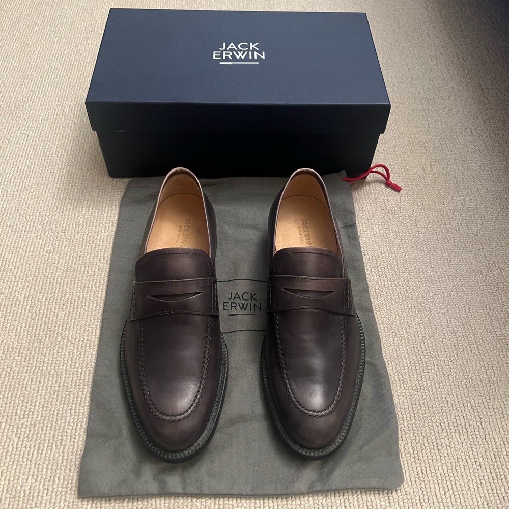 Jack Erwin “Archie” loafers new in box, never worn, size 8Din Gunmetal